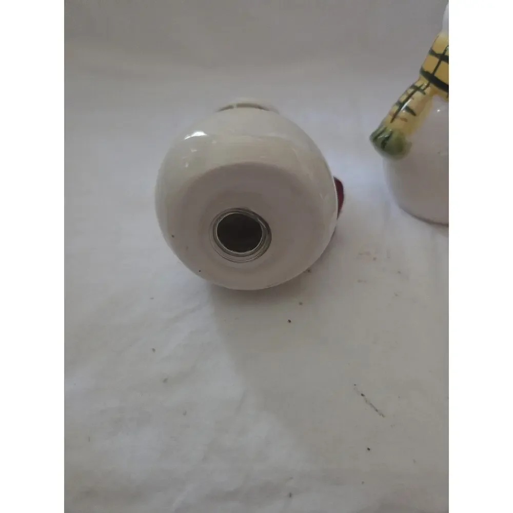 2pc Snowman Christmas Ceramic Salt & Pepper Shakers